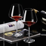 クリスタルガラスのワーリングデキャンタ、シルバーとゴールドのベースとワインゴブレットセット付き