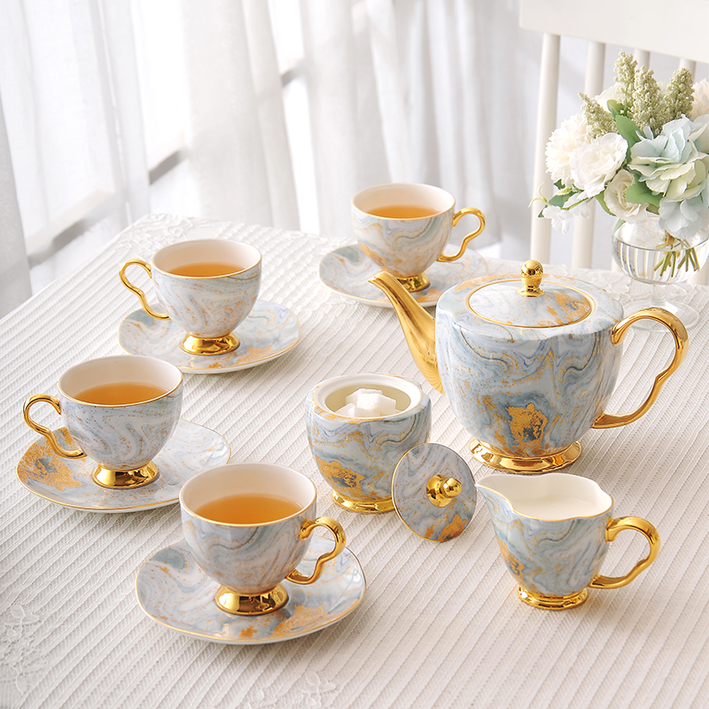 Luxury Bone China Coffee Set Ceramic Tea Set with Tray Heraeus Gold Gilded Set of 16