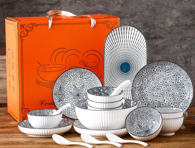 食器 Japanese Tableware Set Amazon.com: 42-Pieces Dinnerware Sets, Japanese-Style