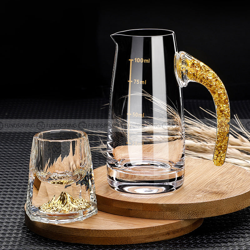 Golden Elegance: Crystal Glass Wine Dispenser Set with Gold Foil Wine Cups
