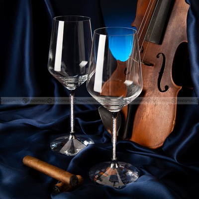 Diamond Crystal Goblet Red Wine Glass Set of 2 With Portable Suitcase Diamond Crystal Goblet Red Wine Glass Set of 2 With Portable Suitcase