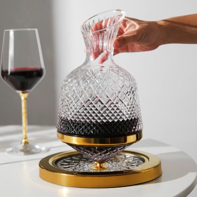 クリスタルジャイロ回転デキャンタ タンブラーデキャンタ ゴールドリム付き 1500ml クリスタルジャイロ回転デキャンタ タンブラーデキャンタ ゴールドリム付き 1500ml