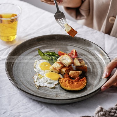 Threaded Elegance Ceramic Dinner Plate Set in Vintage Khaki - 7.5" and 10.5" Threaded Elegance Ceramic Dinner Plate Set in Vintage Khaki - 7.5" and 10.5"